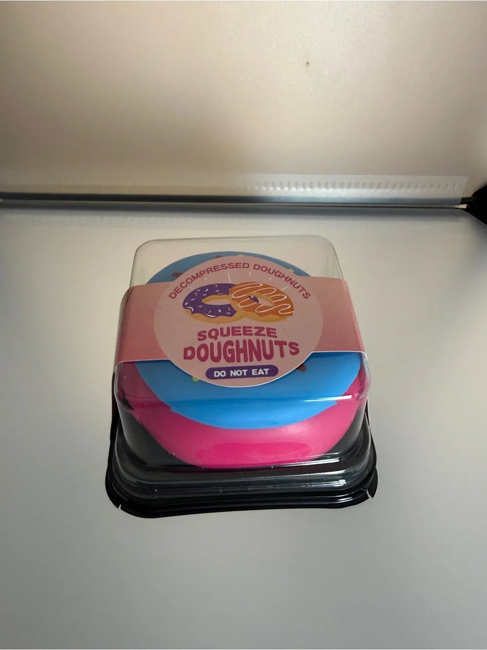 Squeeze Doughnut Squishy – Blue & Pink 🍩💗